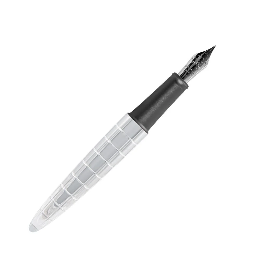 Diplomat Fountain Pen - Aero Rhomb Chrome - Image 4