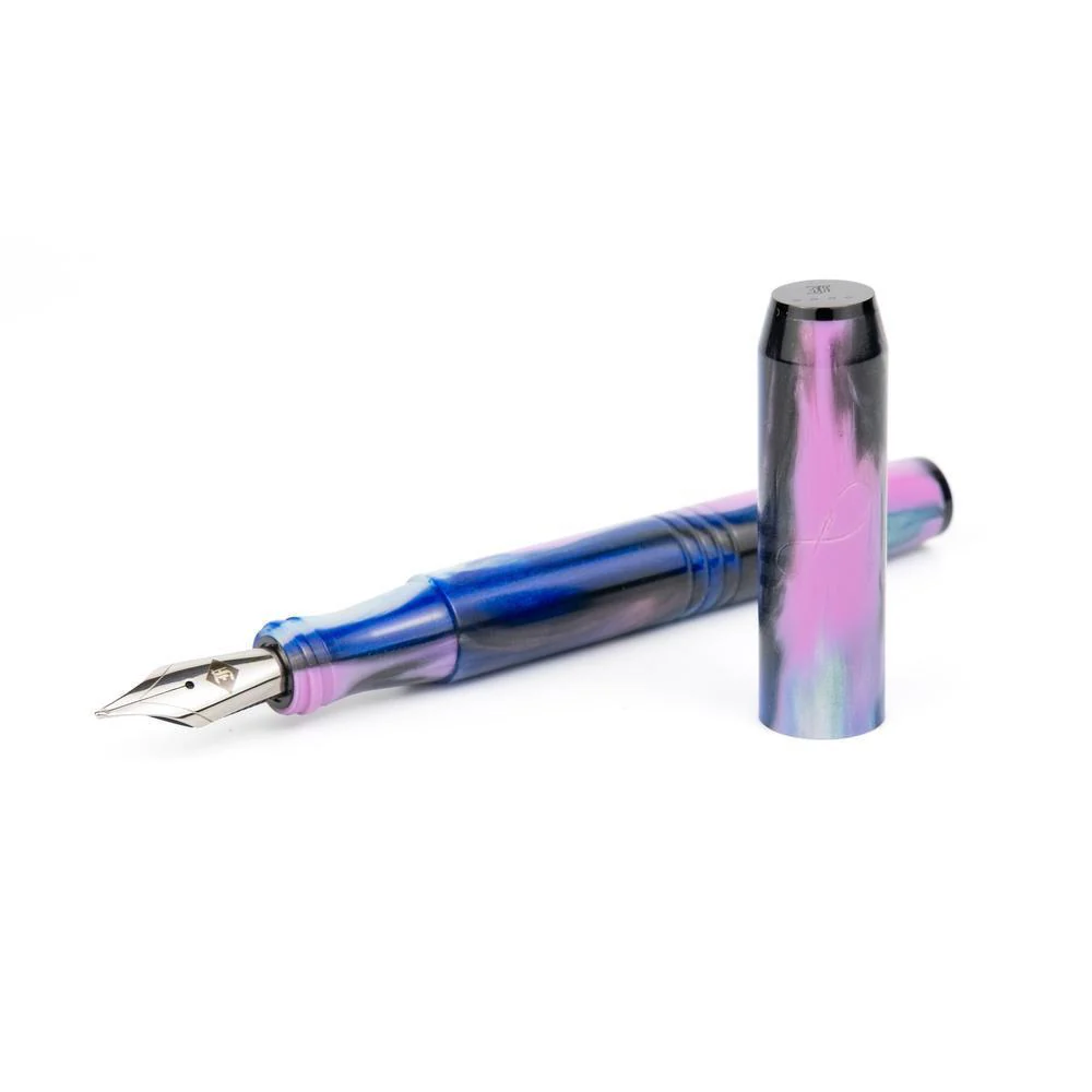 Franklin-Christoph Fountain Pen - Model 46 Hydrangea Nights - Endless Exclusive (2026) - Image 4