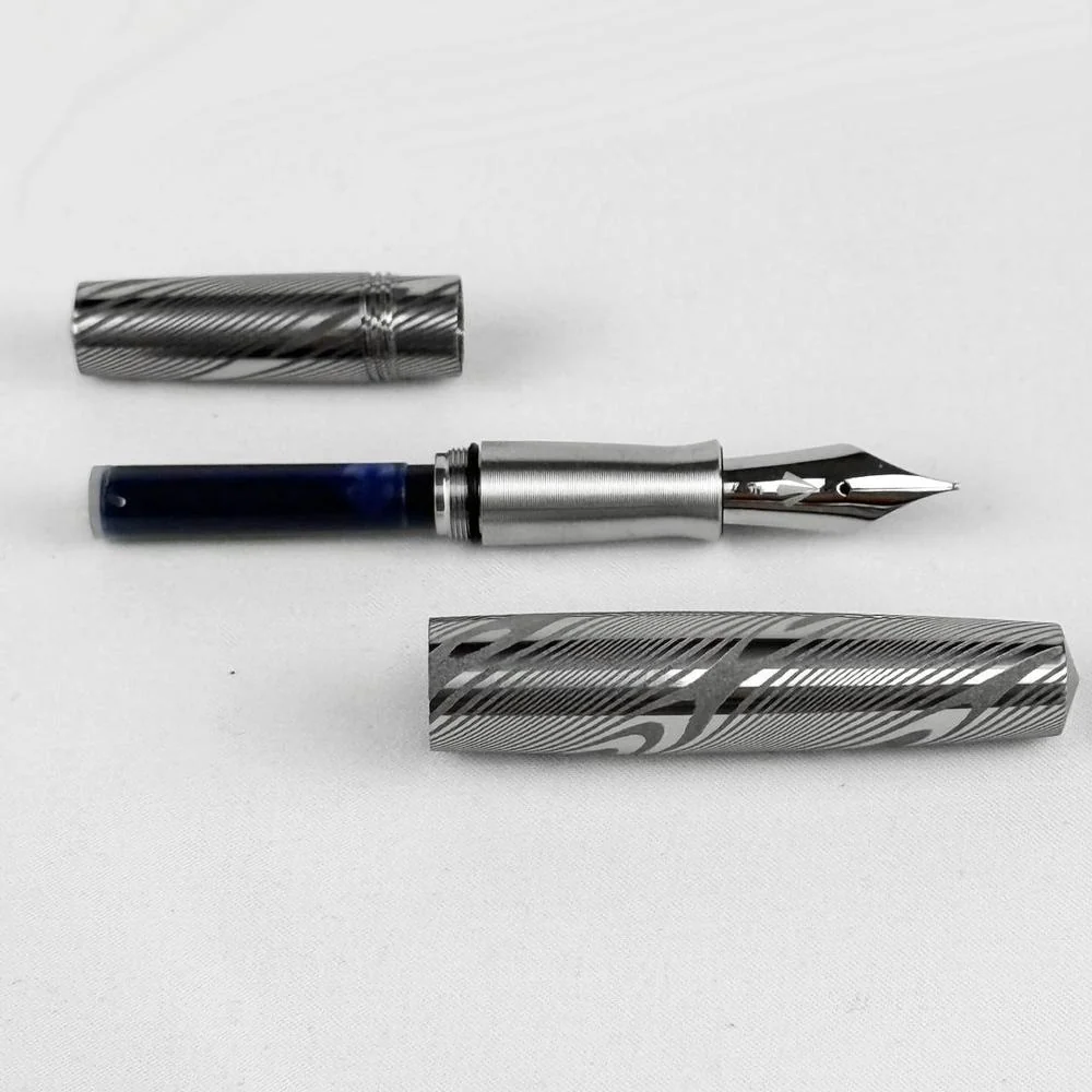 Gravitas Fountain Pen - Dinkey - Damascus - Image 4