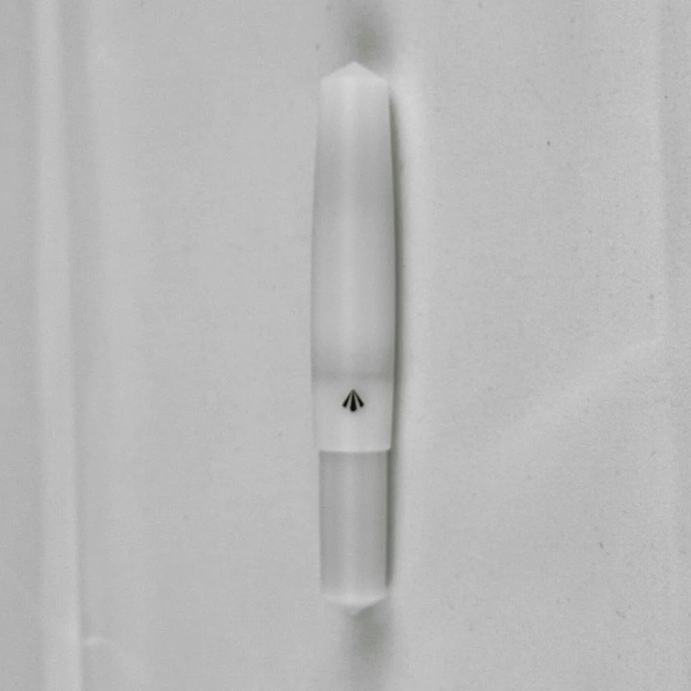 Gravitas Fountain Pen - Pocket - Full White Delrin - Image 2