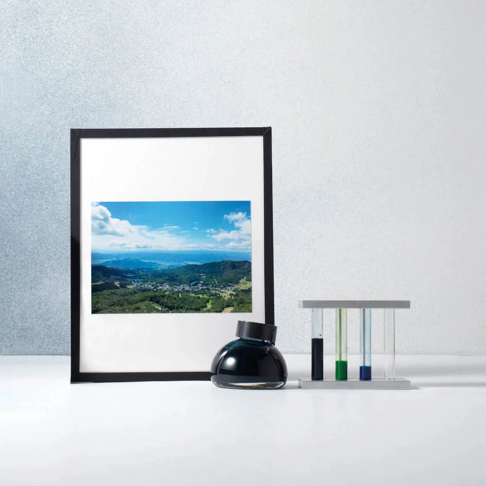 Kakimori Ink Bottle (35 ml) - Color Specimen - Image 19