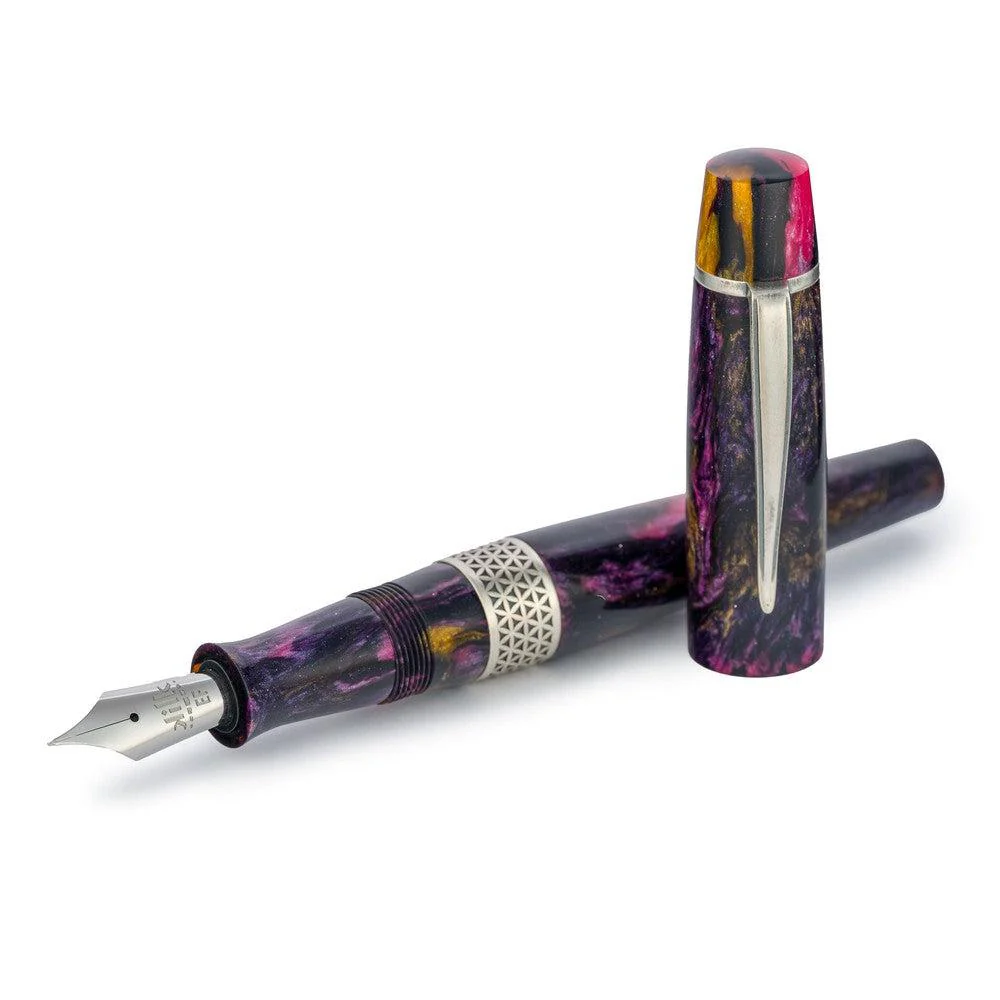 Kilk × @micahfinds Manila Sunset Fountain Pen - Image 3