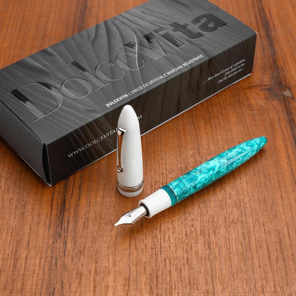 Leonardo Fountain Pen - DolceVita Furore - White Emerald (Smeralda) - Image 16