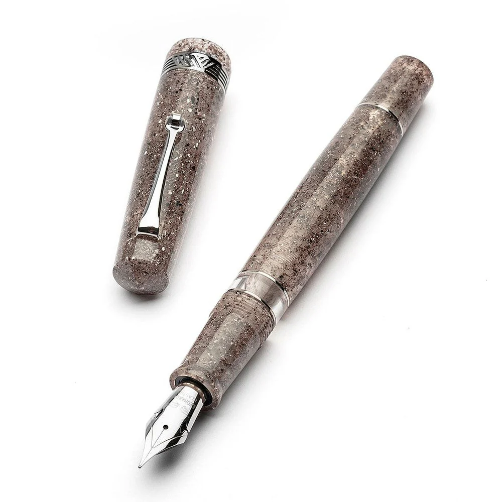 Leonardo Fountain Pen - Momento Magico (Stainless Steel) - Sea Sand - Image 5