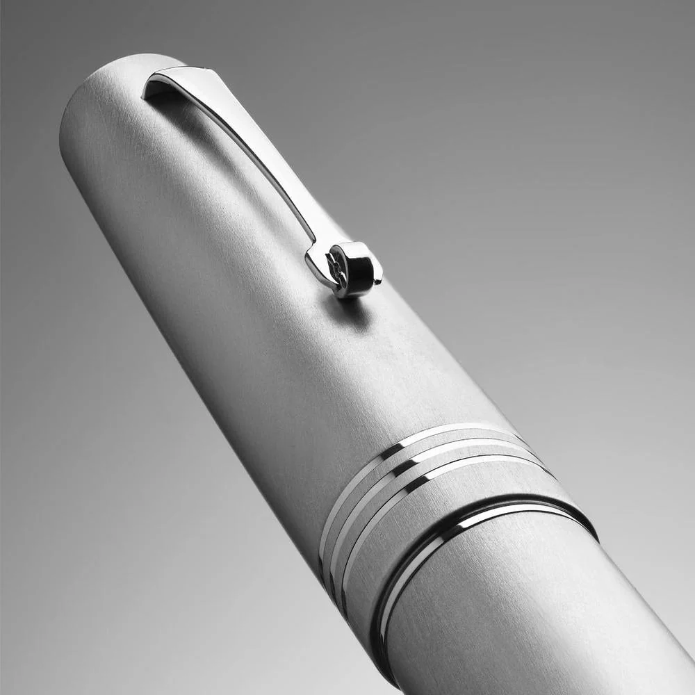 Leonardo Fountain Pen - Momento Zero (14K Gold) - Aluminia - Limited Edition (2025) - Image 13