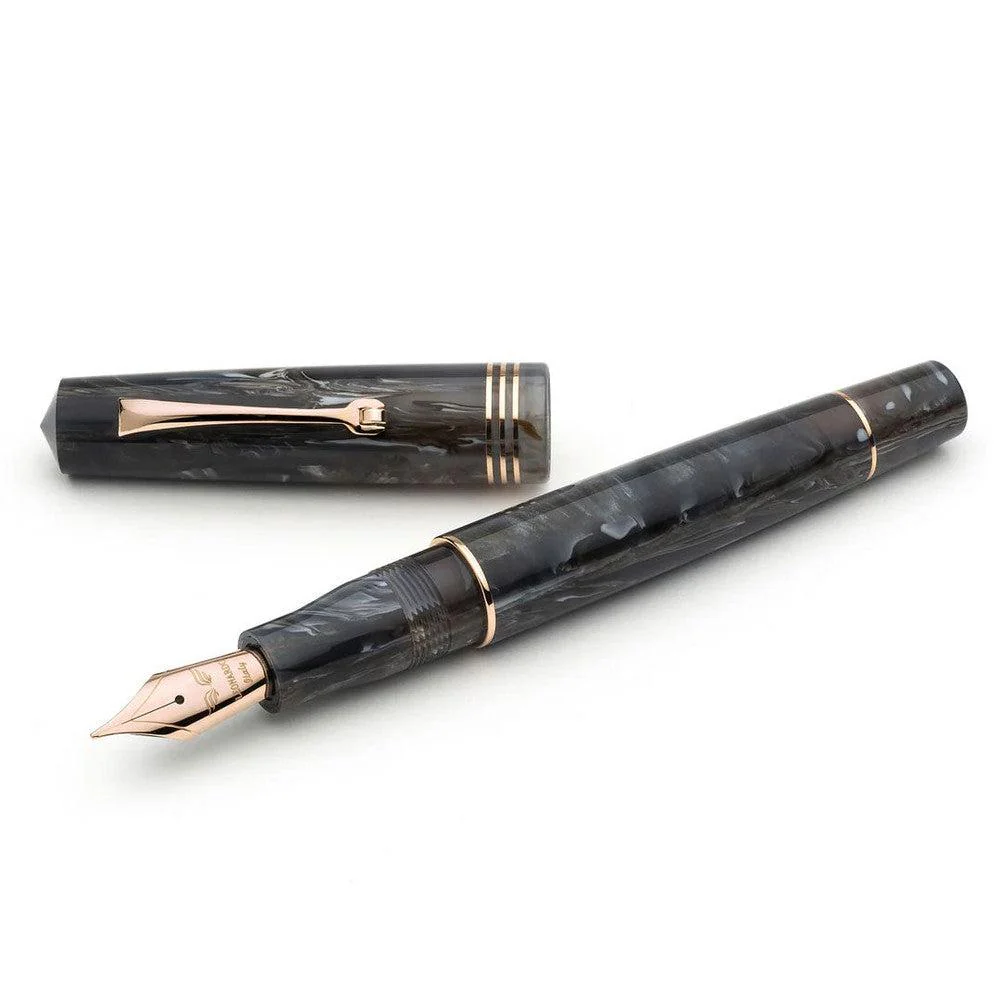 Leonardo Fountain Pen - Momento Zero (14K Gold) - Corno - Image 7