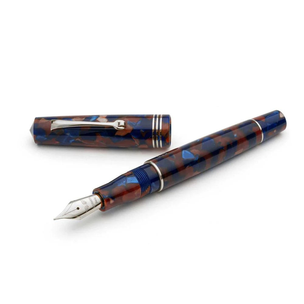 Leonardo Fountain Pen - Momento Zero (14K Gold) - Pietra Marina (Sea Stone) - Image 5