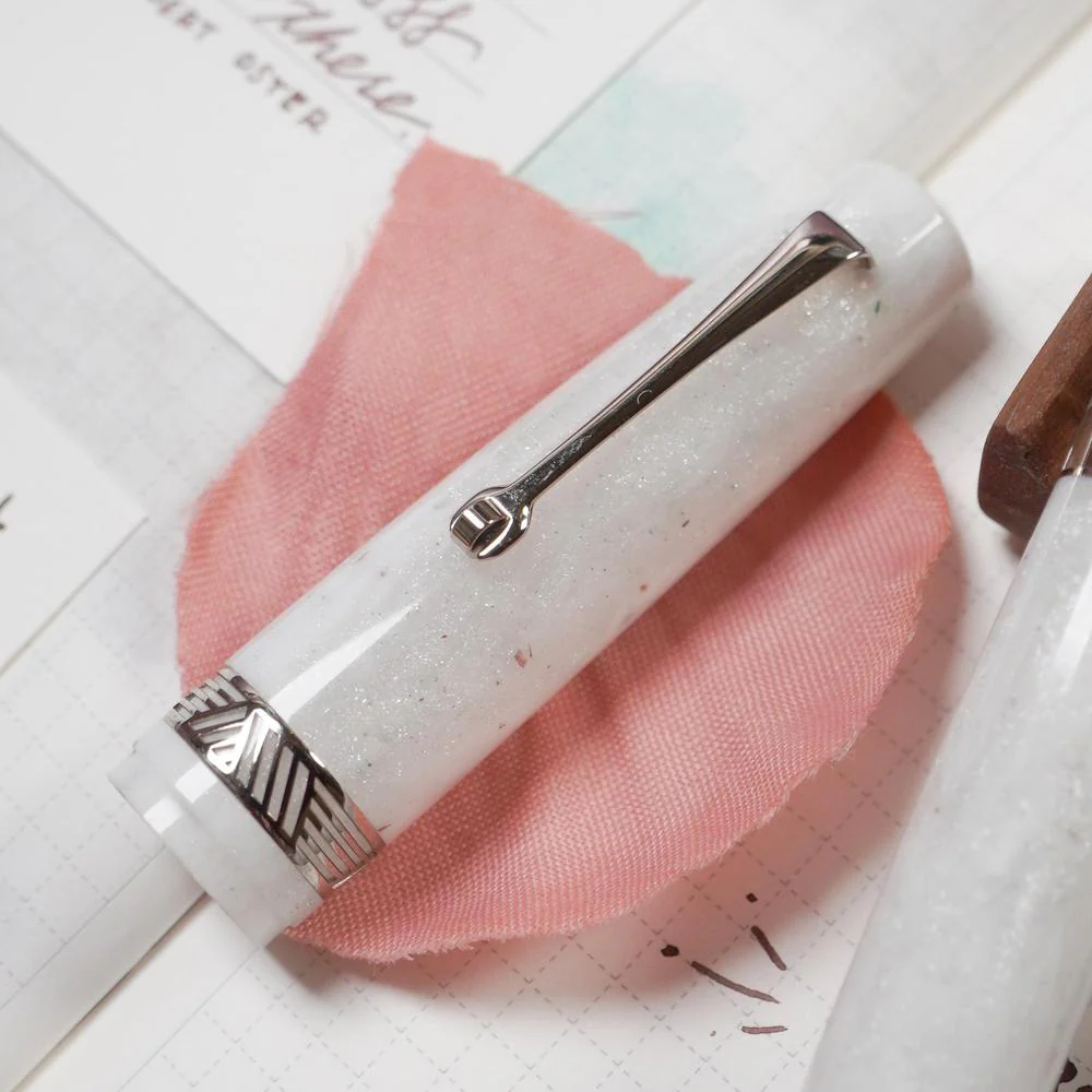 Leonardo × julia here. Loveletter Fountain Pen Set - Image 8