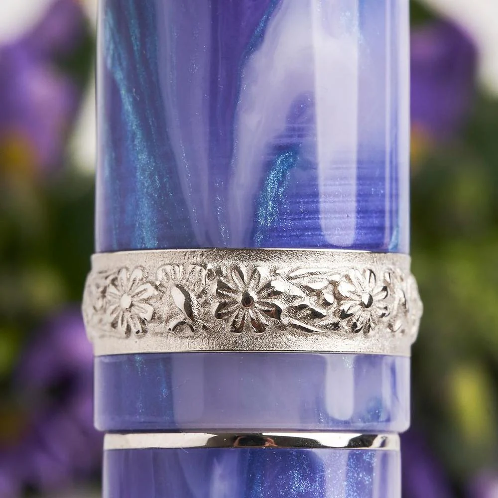 Leonardo × @nibsandflourishes Aster Bouquet Fountain Pen - Image 3