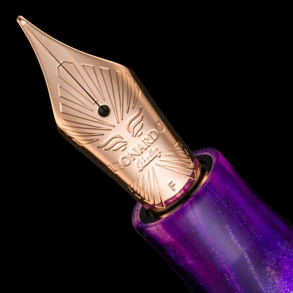 Leonardo × @nibsandflourishes Momento Zero Fioritura Viola Fountain Pen - Image 7
