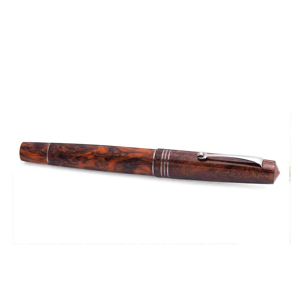 Leonardo × @scientificallyengineered Hatching Halloween "Jack-O-Lantern" Fountain Pen - Image 4