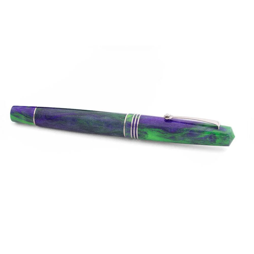 Leonardo × @scientificallyengineered Hatching Halloween "Poison Dart Frog" Fountain Pen - Image 4