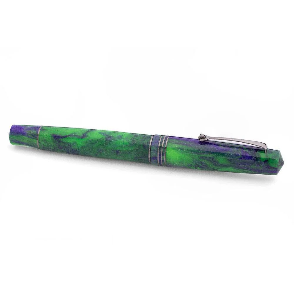Leonardo × @scientificallyengineered Hatching Halloween "Poison Dart Frog" Fountain Pen - Image 6
