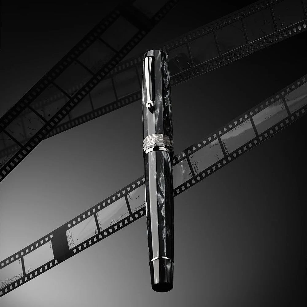 Omas Fountain Pen - Paragon - Grigio Perla - Image 4