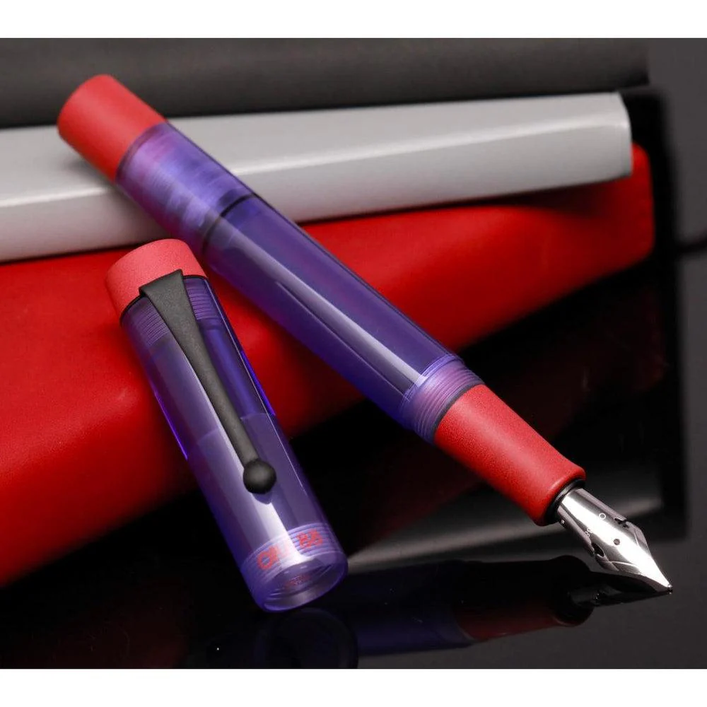 Opus 88 Fountain Pen - Demonstrator Veri Peri (2022) - Image 4