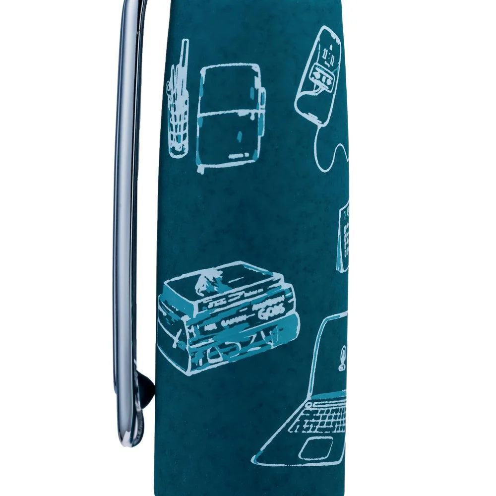Opus 88 × @gabbitries Desk Creatures Fountain Pen - Image 5