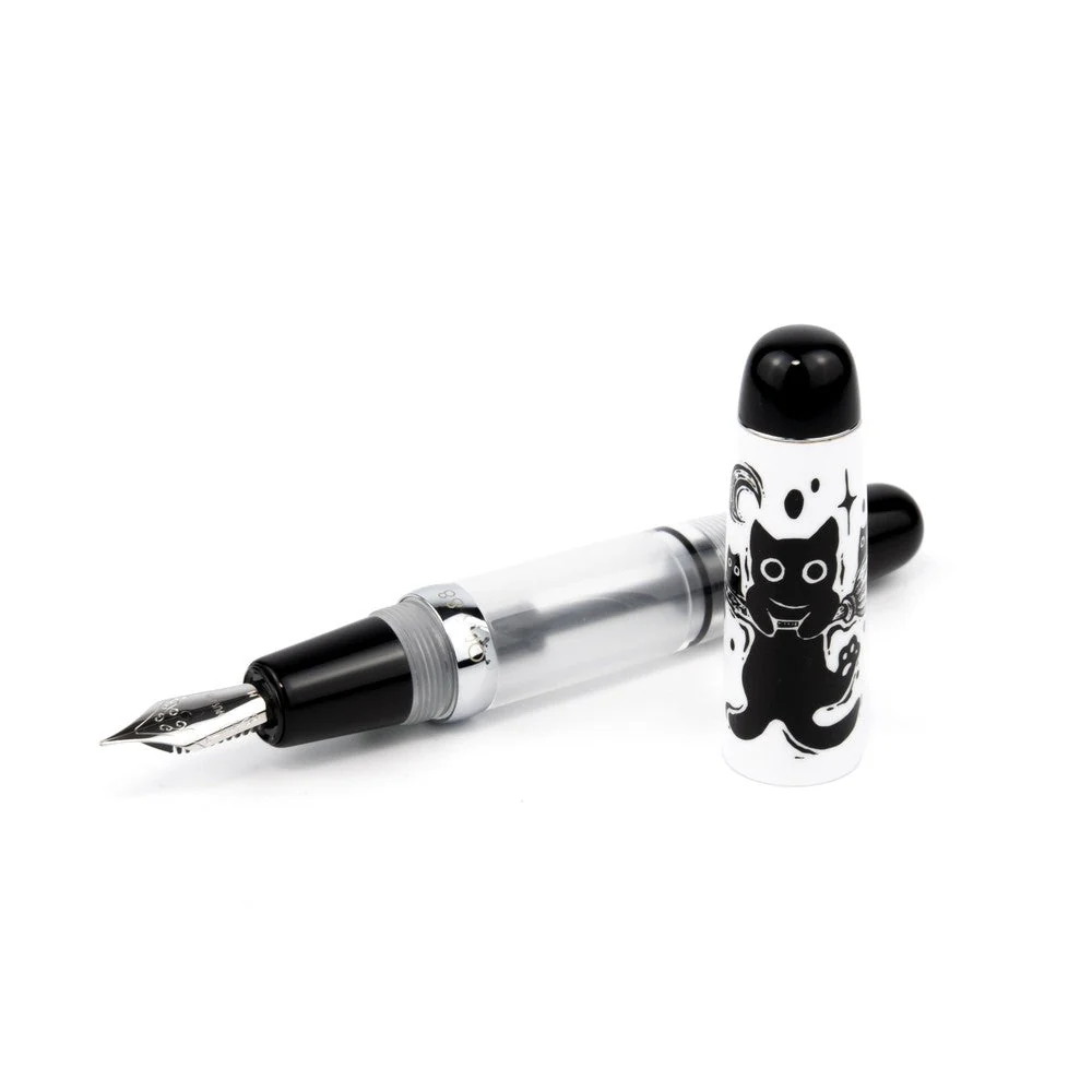 Opus 88 × @valio_art Broom Cat Fountain Pen - Image 3