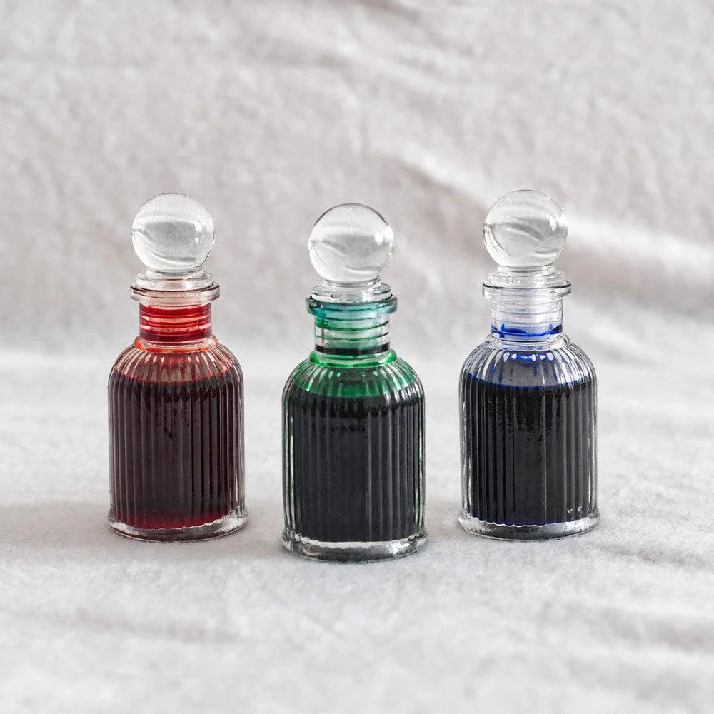 Pennonia Accessories - Decorative Glass Inkwell - Image 3
