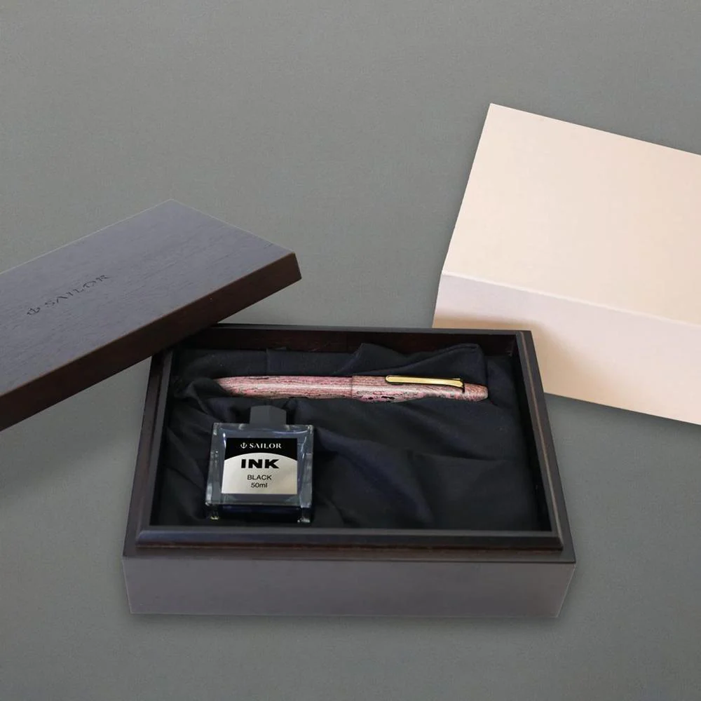 Sailor Fountain Pen - KOP Naginata Togi Ebonite Umesaki - Limited Edition (2025) - Image 7