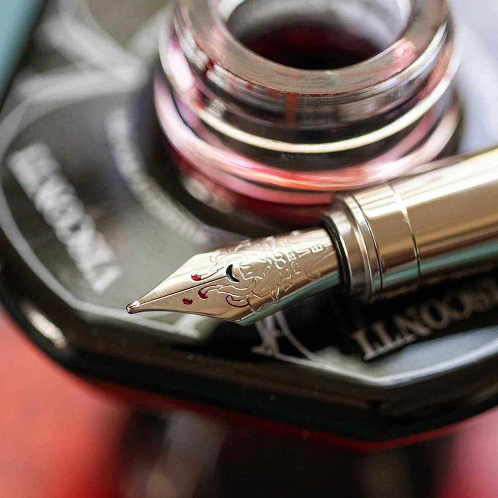 Visconti Fountain Pen - Rembrandt Classic - Red - Image 3